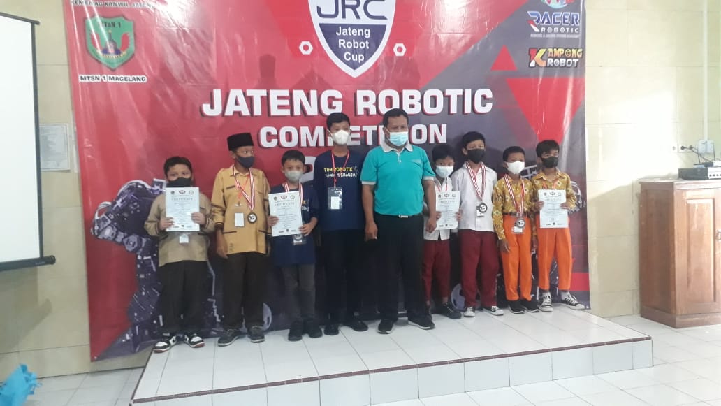 MIN 6 Magelang raih Special Award Jateng Robotic Competition
